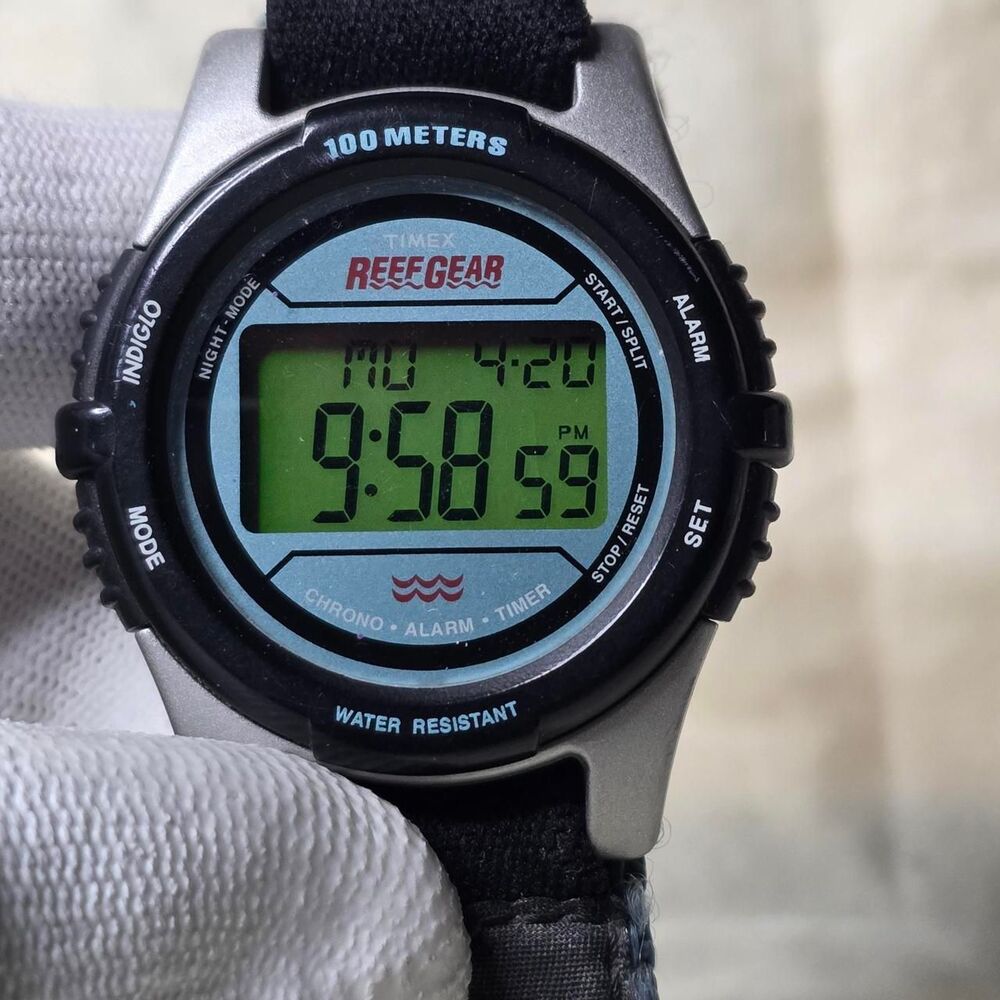 Vintage Timex Reef Gear Indiglo Digital Watch 100M 1990s Tested w Extra Strap